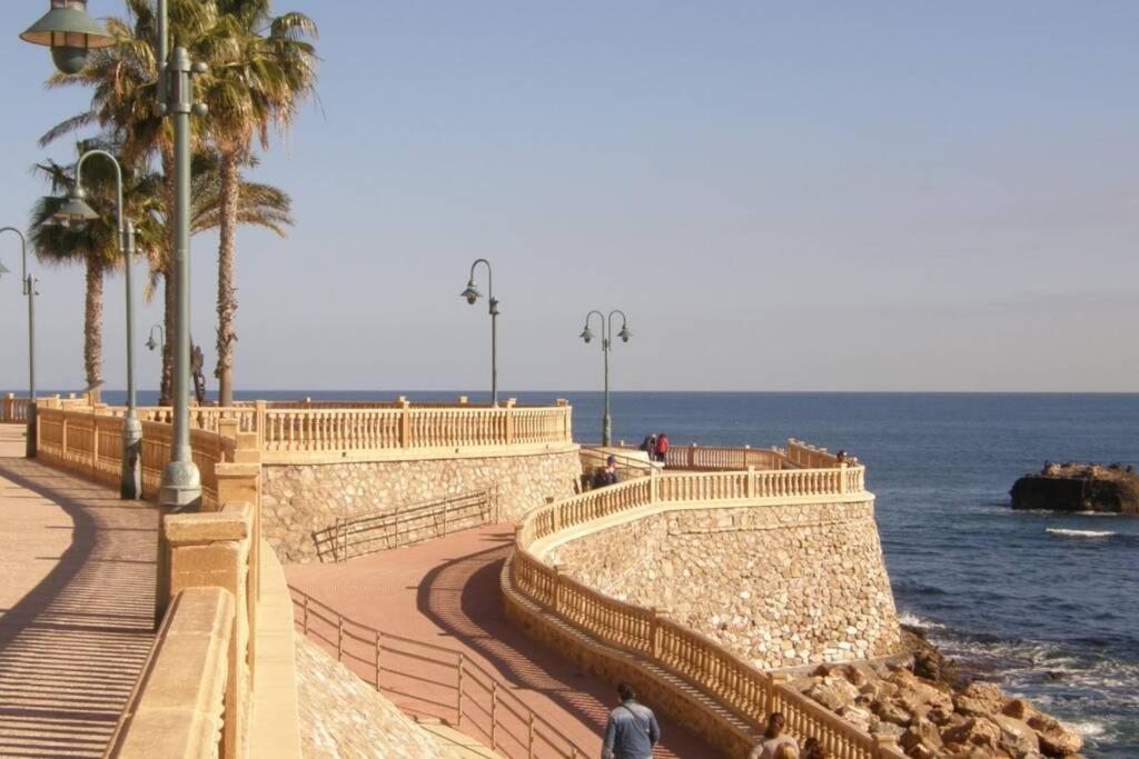 2 Bedroom Apartment, 150 M. From Beach And Centre Of Villaricos Kültér fotó