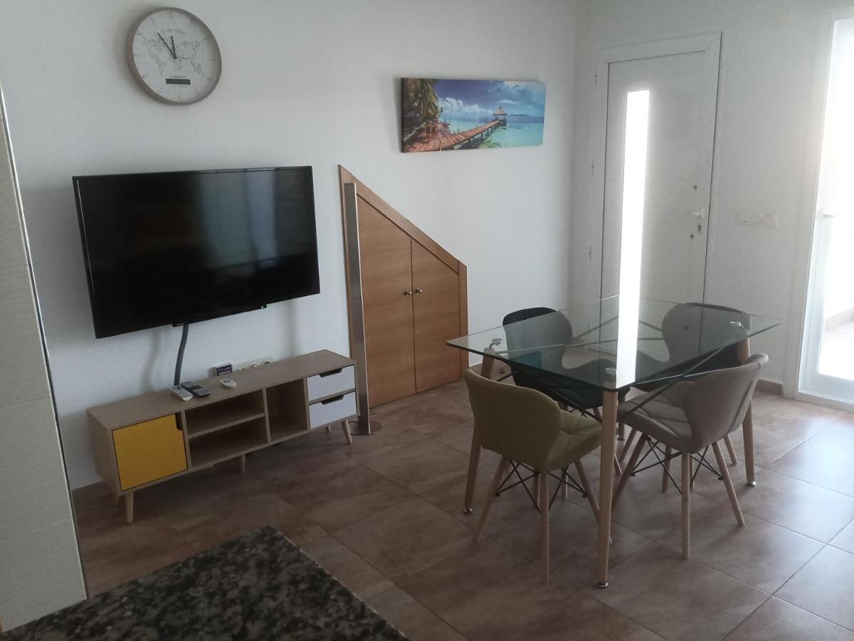 2 Bedroom Apartment, 150 M. From Beach And Centre Of Villaricos Kültér fotó